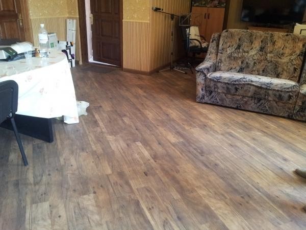 linoleum.jpg linoleum.jpg